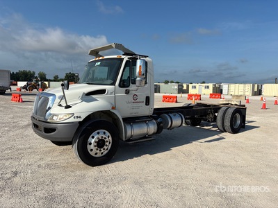 2018 International 4300 4x2 Fahrgestell