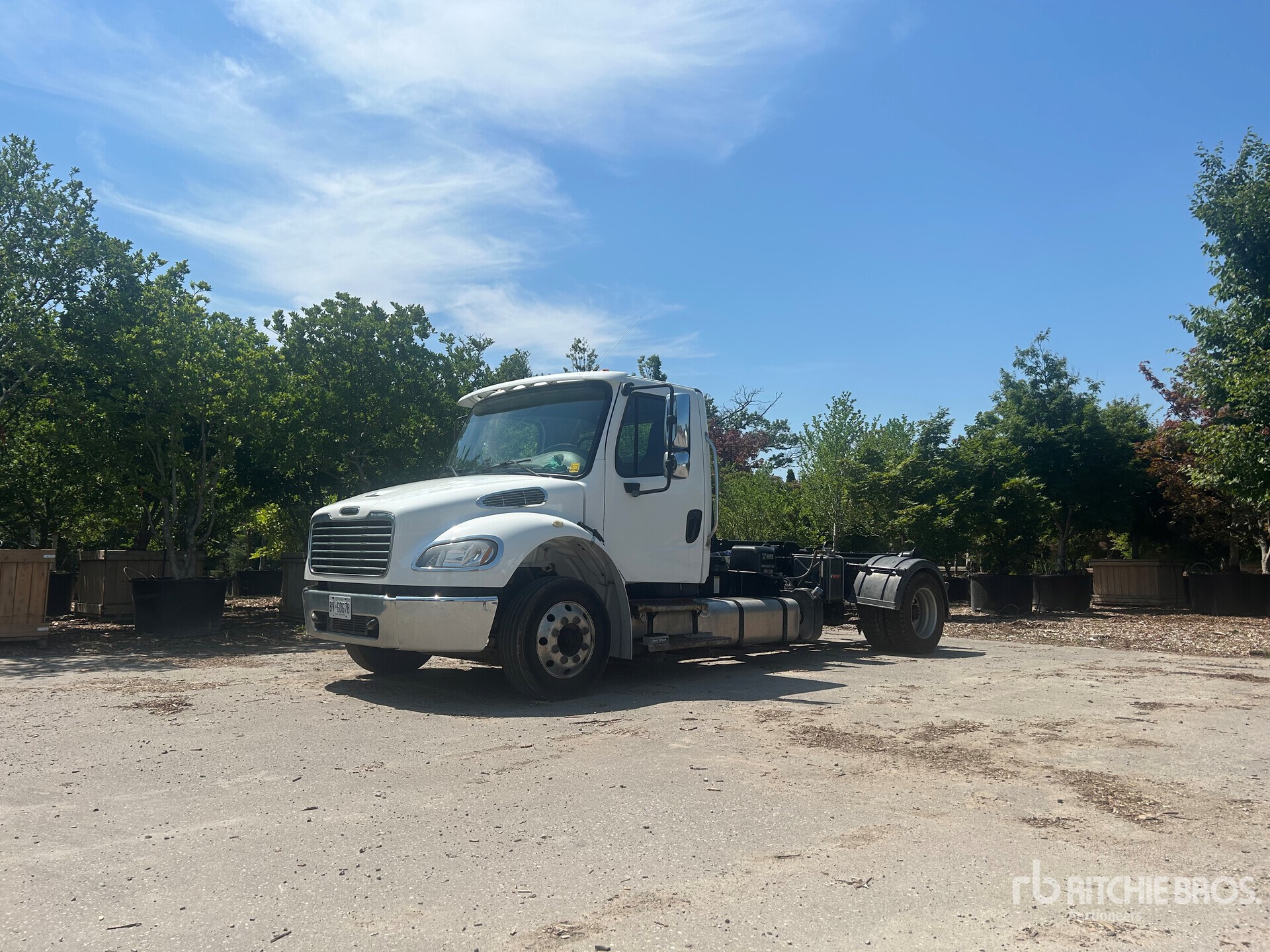 2014 Freightliner M2 4x2 S/A フックトラック