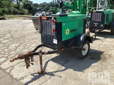 2015 Miller Big Blue 400 Pro Mobile Saldatrice a motore (Inoperable)