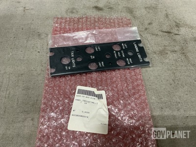 (3) Paramount Panels 361865-1 Light Transmitting Indicating Panels