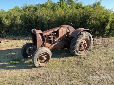 Massey-Harris Pacemaker 2WD Wide Front Antique Tractor