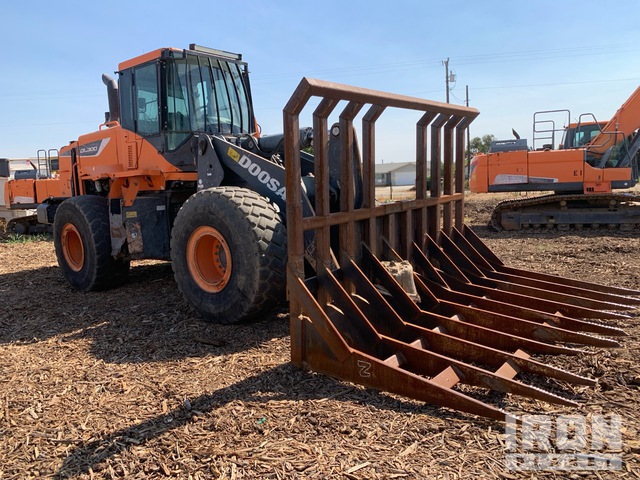 CARGADOR FRONTAL 2018 DOOSAN DL3005