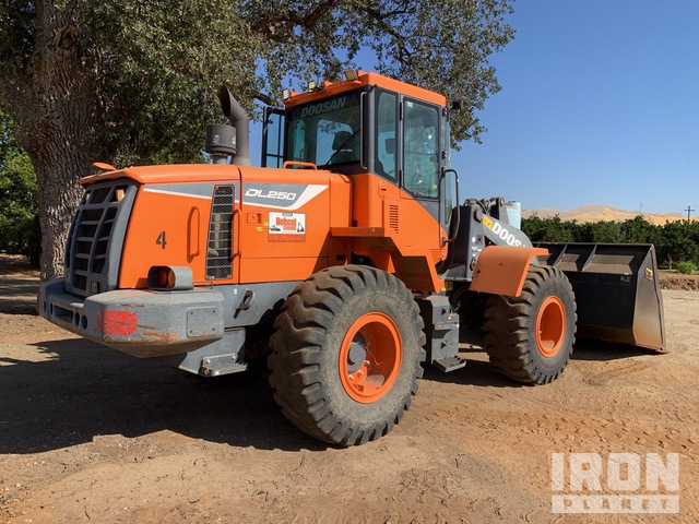 CARGADOR FRONTAL 2018 DOOSAN DL2505