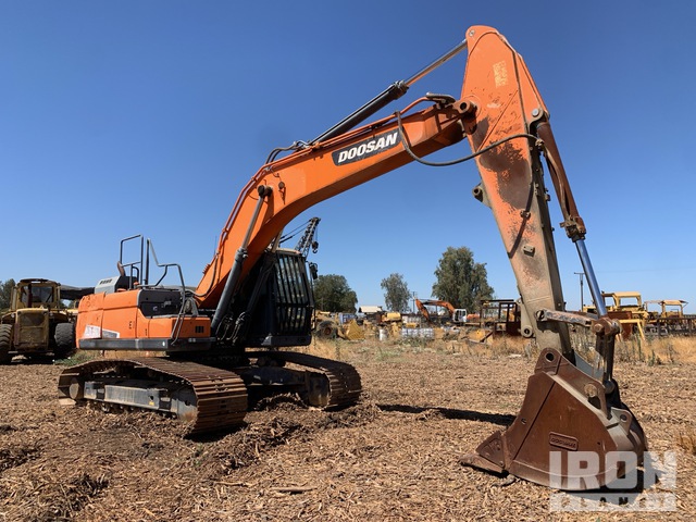 EXCAVADORA 2018 DOOSAN DX255LC5