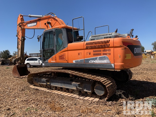 EXCAVADORA 2018 DOOSAN DX255LC5