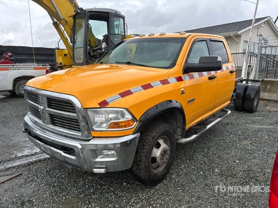 2011 Dodge Ram 3500 SLT 4x4 Crew Cab Cab and Chassis (Inoperable)