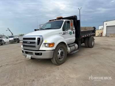 2013 Ford F-650 XL 4x2 S/A Dump Truck