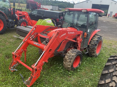 Kubota MX6000HSTC Tracteur agricole 4 roues motrices (Inoperable)