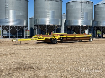 Degelman LR7645 45 ft Land Roller
