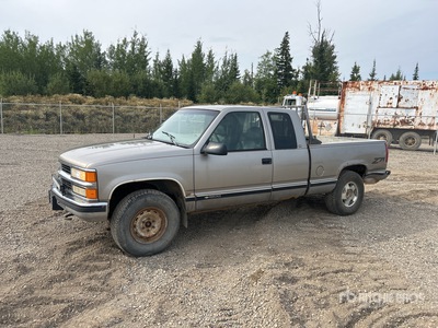 1998 Chevrolet 1500 4x4 Extended Cab Pickup