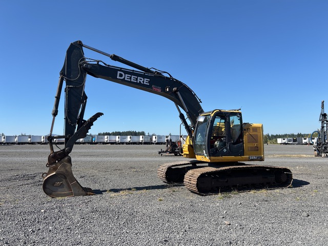 2018 John Deere 245G