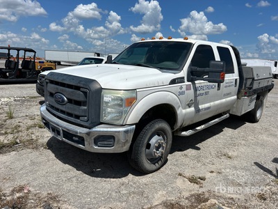 2014 Ford F-350 XL 4x4 Crew Cab Pickup