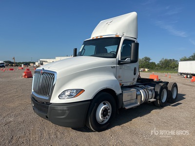 2019 International LT625 6x4 T/A Day Cab Truck Tractor