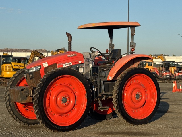 2019 Kubota M6H-101SHD 4WD Tractor