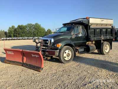 2007 Ford F-750 XLT 4x2 Snow Plow Truck