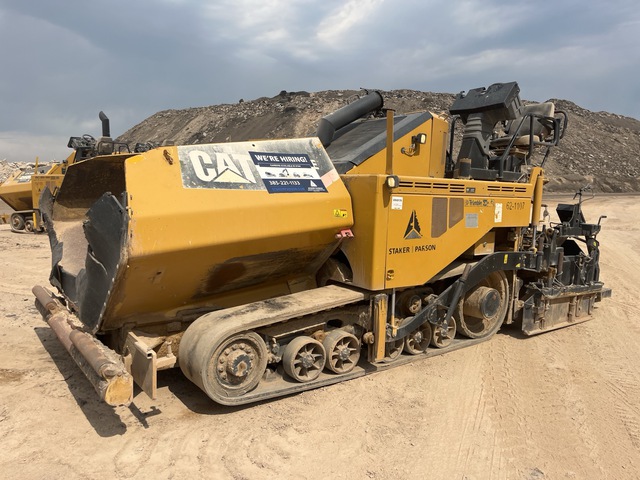 2013 Caterpillar AP1055E
