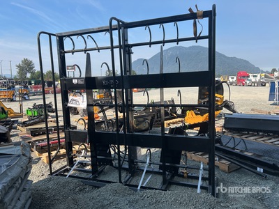 2025 GIYI GY-HBC85 85 in Skid Steer Hay Bale Collector (Unused)