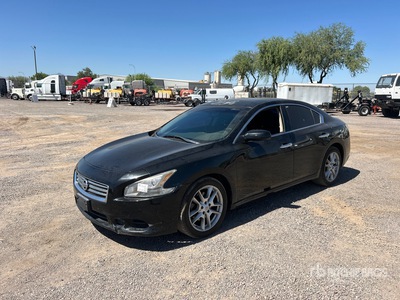 2014 Nissan MAXIMA Automobile