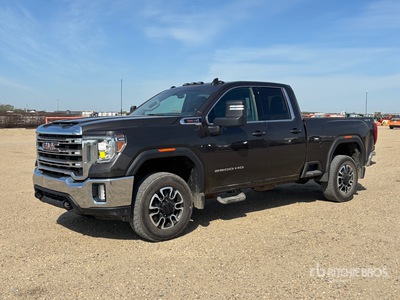 2020 GMC Sierra 2500HD SLE 4x4 Extended Cab بيك اب