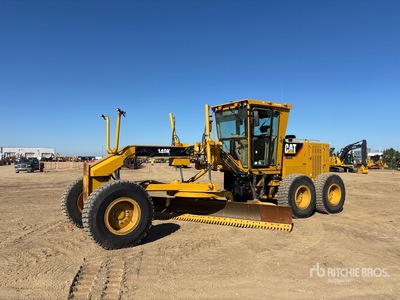 2017 Cat 140K ممهدات الأرض الآلية