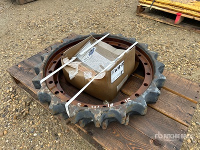 Quantity of (2) Sprockets Pièces diverses
