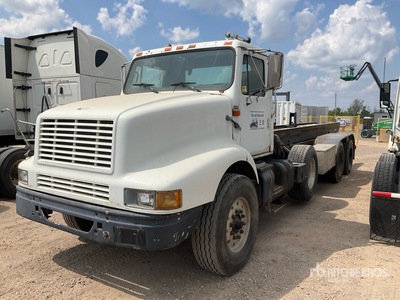 1999 International 2674 8x4 Camión Portacontenedores