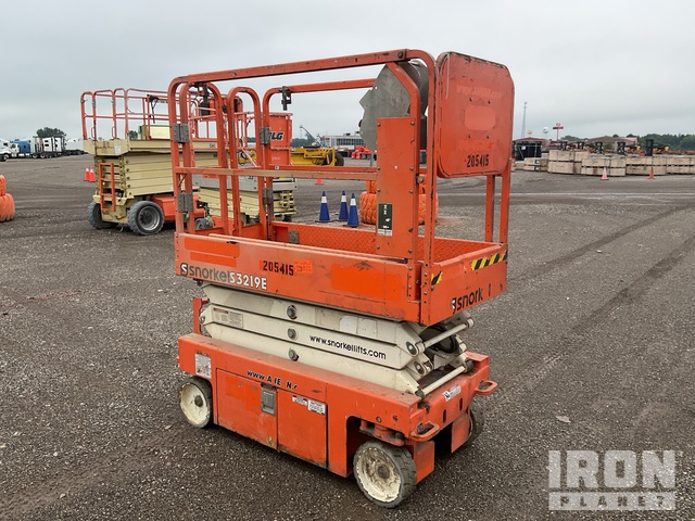 ELEVADOR TIJERA 2018 SNORKEL S3219E