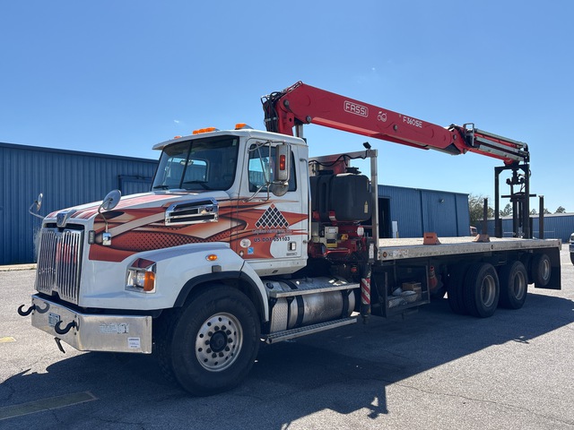 Fassi F360SE Articulated Boom on 2016 Western Star 4700SB 8x4 Boom Truck (Inoperable)