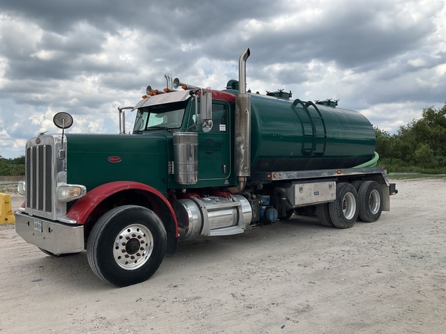 Pikrite on 2012 Peterbilt 388 6x4 Vacuum Tanker Truck