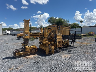 1999 (unverified) Gomaco GT-3200 Curb and Gutter Machine