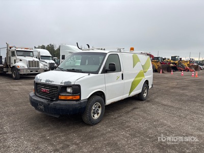 2009 GMC Savana 2500 Cargo Van