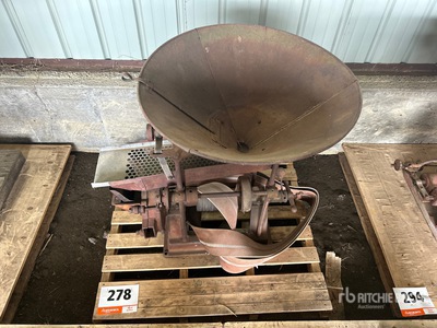 Massey-Harris No.7 Antique Feed Grinder