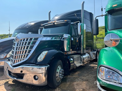 2015 International LoneStar 6x4 T/A Sleeper Truck Tractor