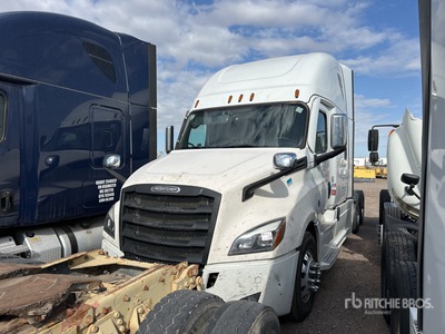 2022 Freightliner Cascadia 126 6x4 T/A Sleeper Truck Tractor (Inoperable)