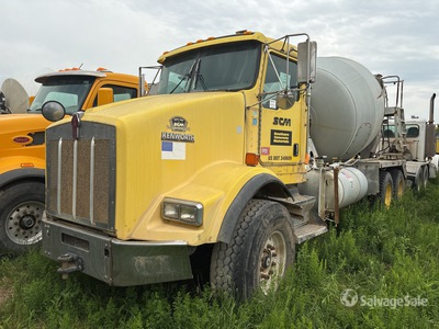2005 Kenworth T800 6x4 Betoniera (Inoperable)