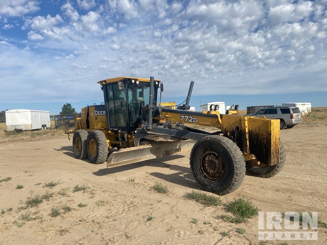 MOTOCONFORMADORA JOHN DEERE 772D
