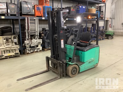 2018 Mitsubishi FB16PNT 2600 lb 電動フォークリフト
