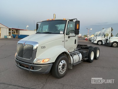 2006 International 8600 6x4 T/A Day Cab Truck Tractor