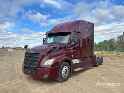 2023 Freightliner Cascadia 126 6x4 T/A Sleeper Truck Tractor