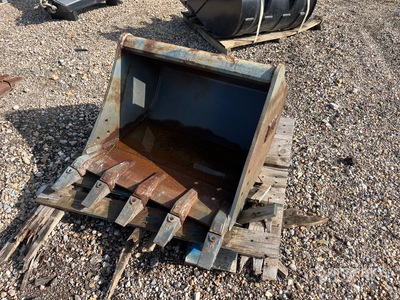 Tag 28 in Q/C Digging Excavator Bucket