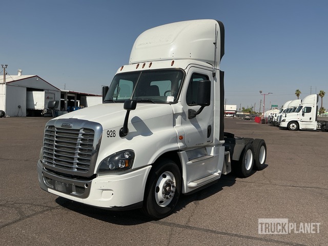 CAMIóN 2017 FREIGHTLINER