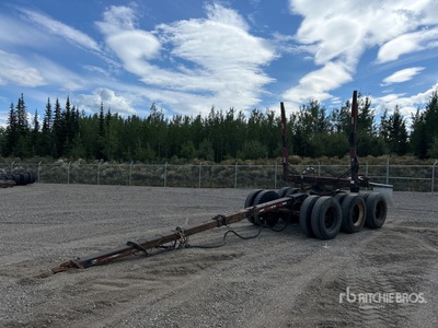 1993 Columbia Tri/A Pole Log Trailer