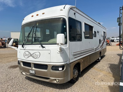 1999 Four Winds Infinity Camping-car (Inoperable)