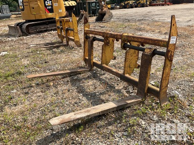 58 in Wheel Loader Forks - Fits Komatsu WA320