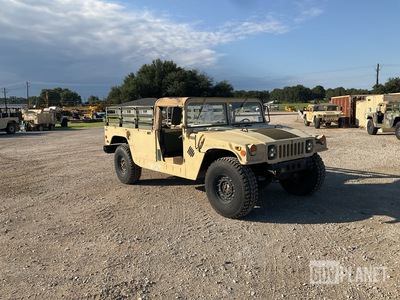 AM General M1097R1 HMMWV 2 Door Soft Top w/Truck Body