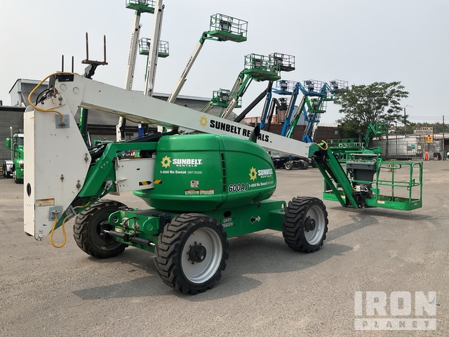 ELEVADOR ARTICULADO 2017 JLG 4WD 600AJ