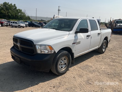 2016 Ram 1500 Outdoorsman 4x4 Crew Cab Pickup