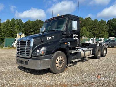 2020 Freightliner Cascadia 125 6x4 T/A Day Cab Truck Tractor