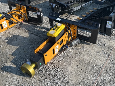 2025 GIYI GY-D680 Skid Steer Post Driver (Unused)