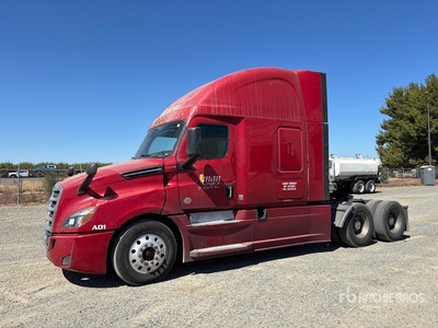2020 Freightliner Cascadia 126 6x4 3- Achs Sattelzugmaschine mit Schlafkabine